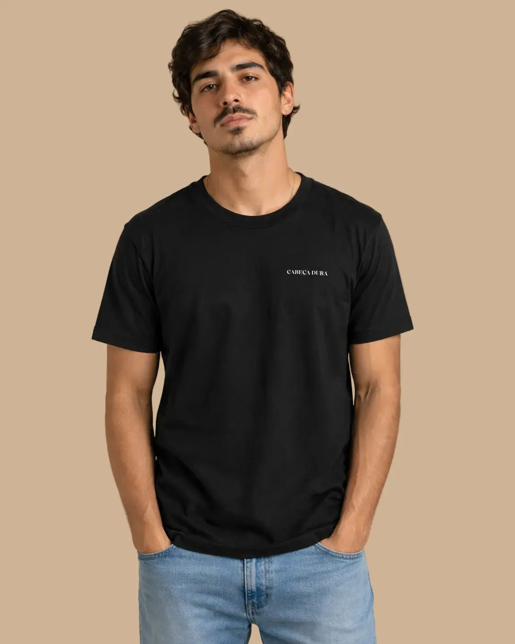 Front view of the Stay Solid black oversized Cabeça Dura T-shirt by Augusta Store